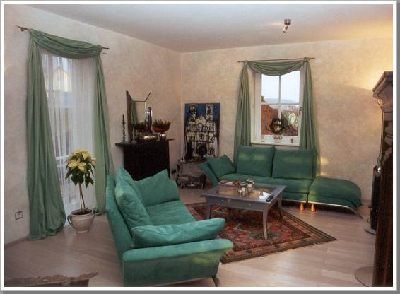 0013_a013  wohnzimmer gruengrau.jpg